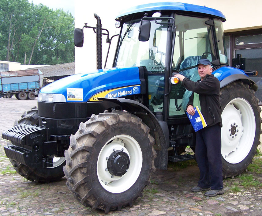 ciągnik rolniczy, traktorzysta Kazimierz Dabrowski (208658) bytes.jpg